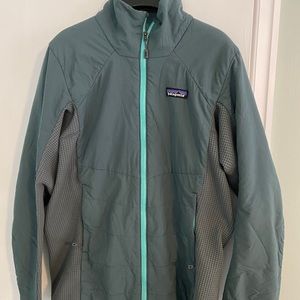 Patagonia light weight jacket